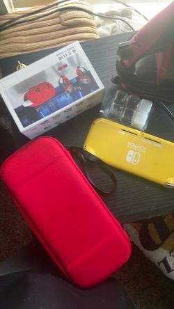 Nintendo Switch Lite Yellow