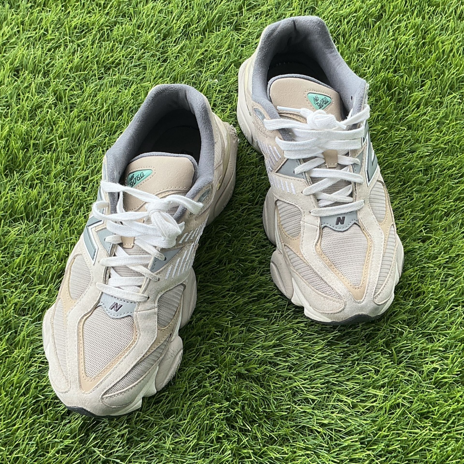 New Balance 9060 Sea Salt