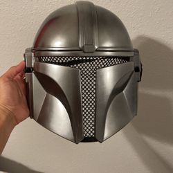 Star Wars Mandalorian mask