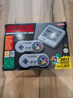 Super Nintendo Classic Mini Console Famicom Edition 2017 release