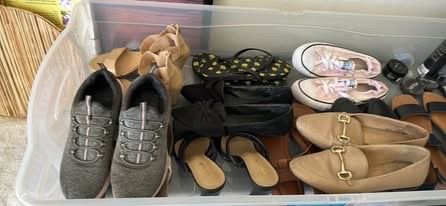 Shoes, sandals and slippers for women