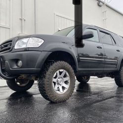 Toyota Sequoia Lift Kit Bilstein OME $1300 Car not included.