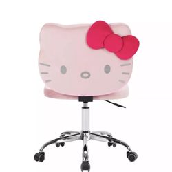 Hello Kitty Kawaii Swivel Chair 
