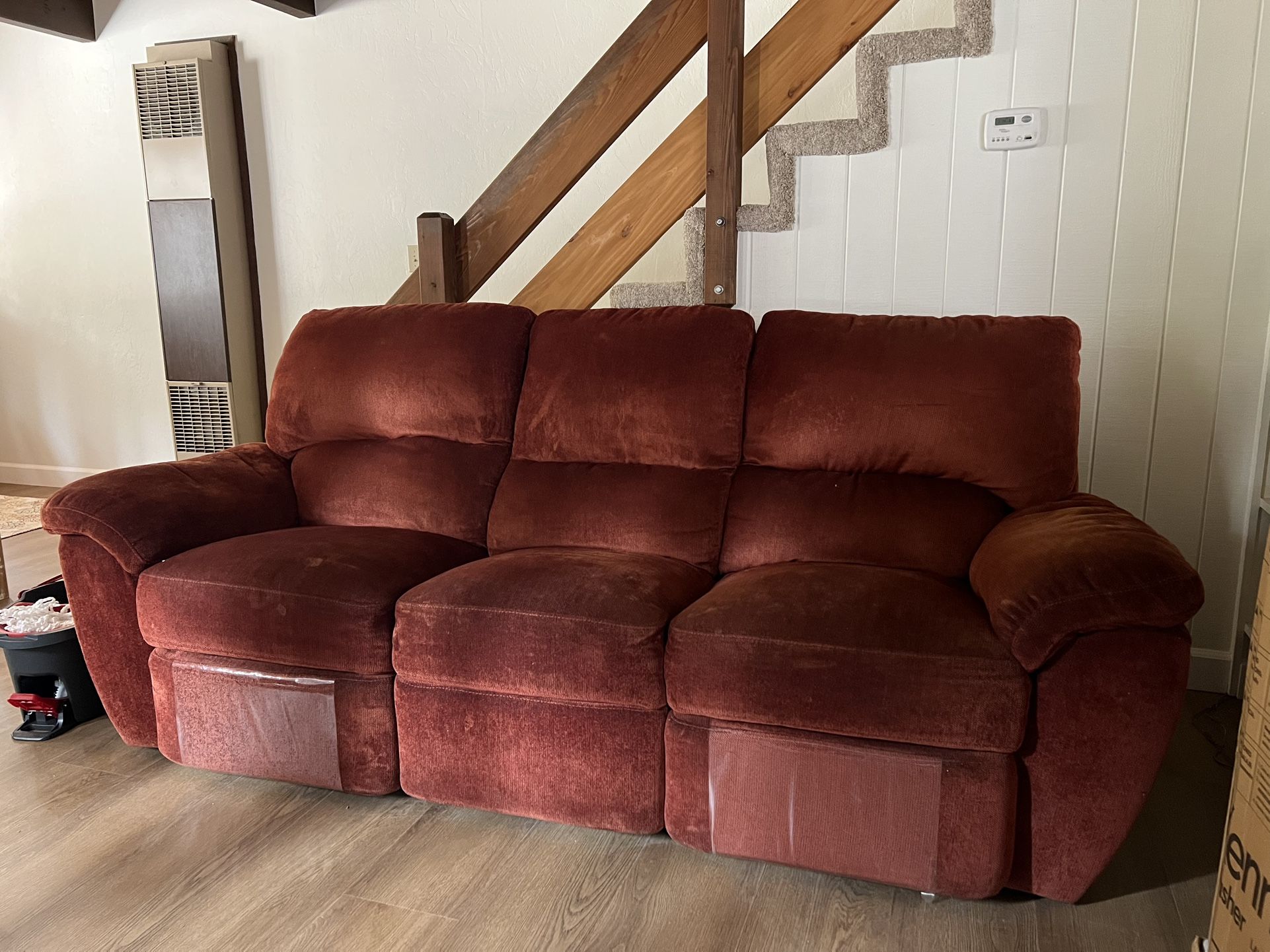 Zero Clearance Reclining Three Seater Sofa