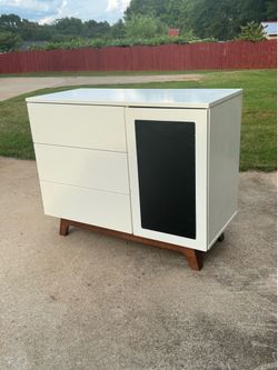 Mcm Mid Century Modern 3 Drawer and Door Dresser Cabinet
