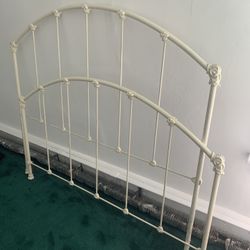 Queen Size Metal Headboard And Footboard