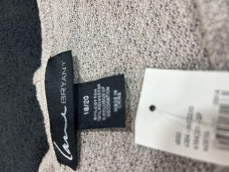 Lane Bryant Full Figured Sweater C008