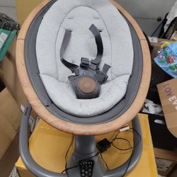 Maxi COSI CASSIA SWING  Baby Up To 20 Lbs