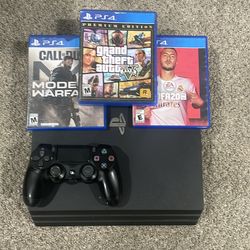 PS4 pro in a good condition