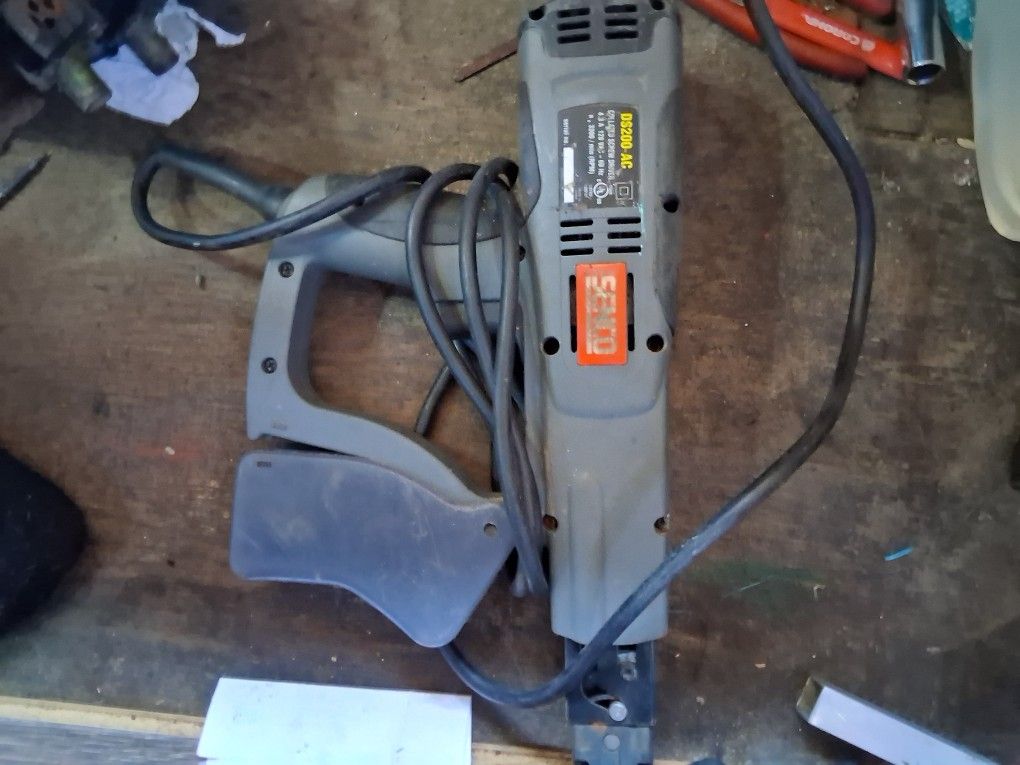 Collated Screw Driver