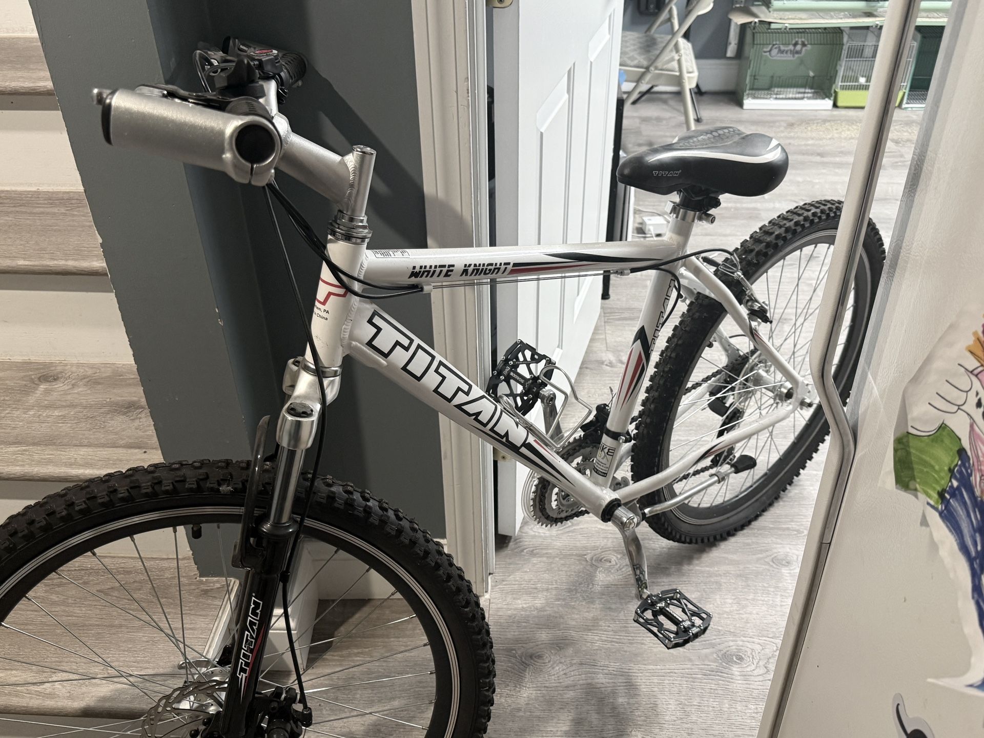 Titan White Knight Bicycle