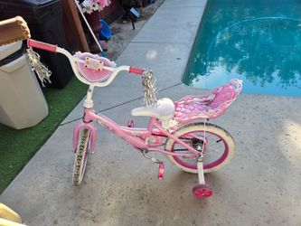 Girls small bike with training wheels