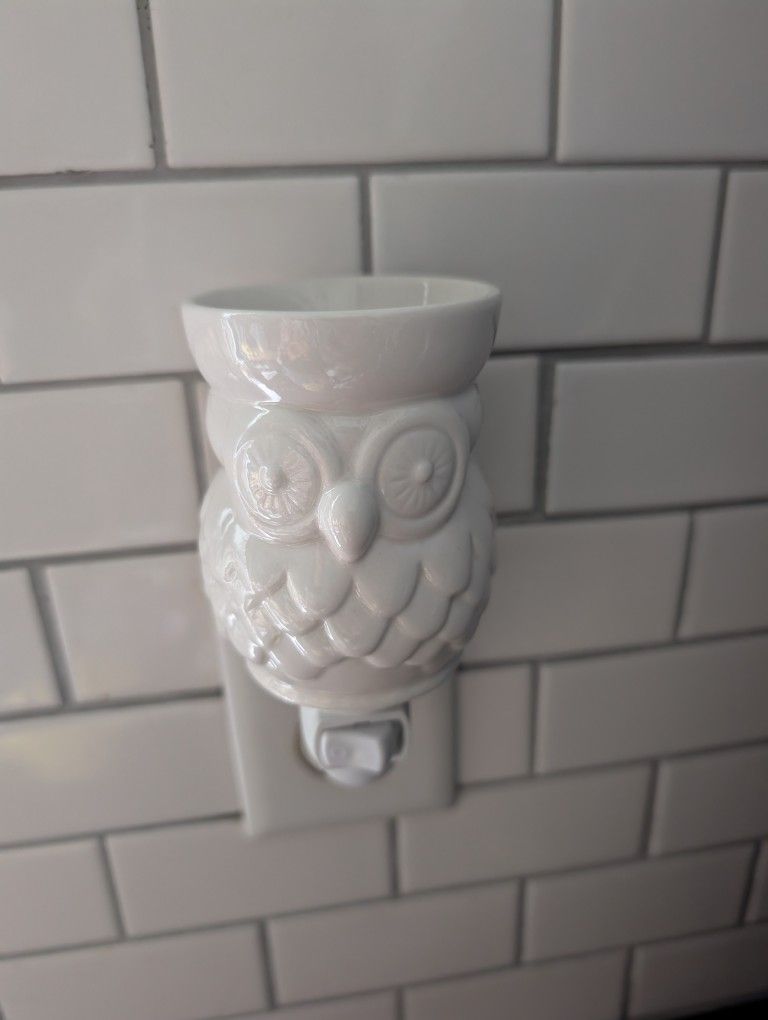 Owl Wall Wax Warmer