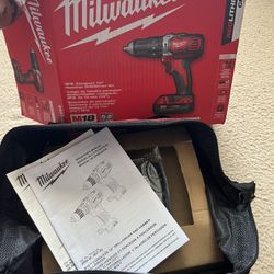 Milwaukee Drill Kit