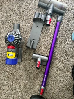 Dyson Cyclone V10 Animal Cordless Stick Vacuum Cleaner