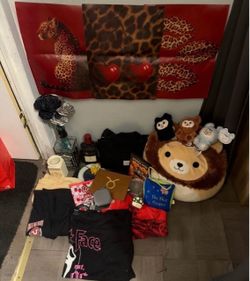 Women Bundle NEED GONE!!!!