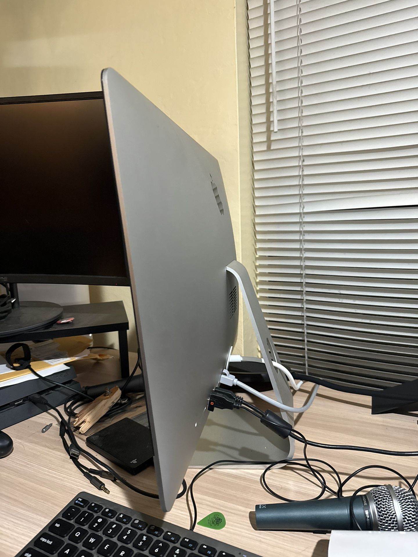 iMac Desktop Core i5 1.6GHz