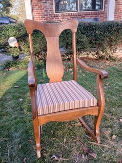 Vintage Oak Rocker