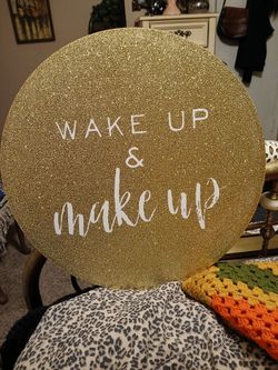 Circular Canvas Art