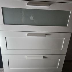 4 Drawer Dresser