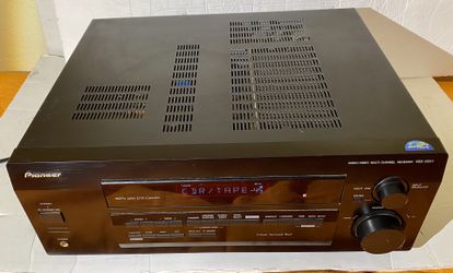 Pioneer VSX D511 5.1 Channel 100 Watt Audio/Video Receiver