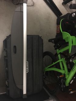 2011 Kia Sportage cargo cover