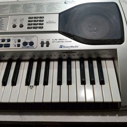 Casio LK-90tv Keyboard Organ / Piano