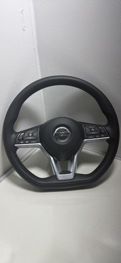 2020 nissan leaf steering wheel