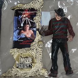 VINTAGE 2001 Mcfarlane MOVIE MANIACS Action Figures (Blair Witch & Freddy)