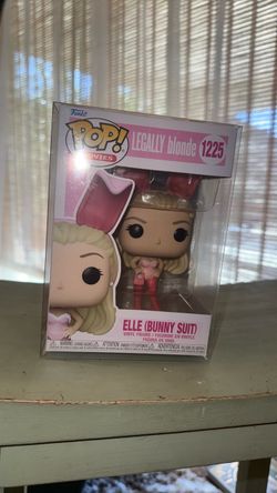 Elle bunny suit funko