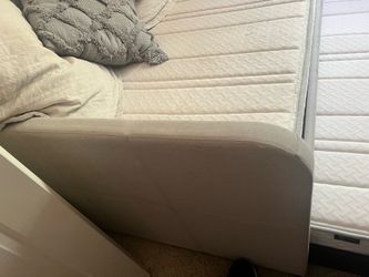 Free Daybed with pull out
