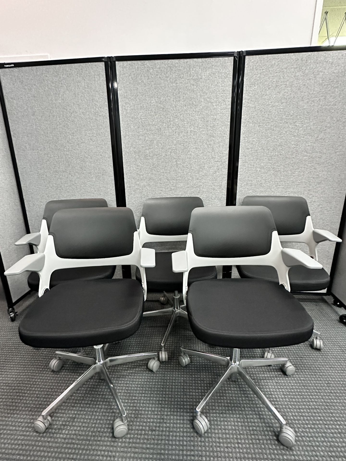 Knoll Ollo Light Task Chairs