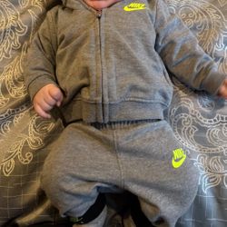 3 Bags Of Baby Boy Clothes, 0-9 Months 