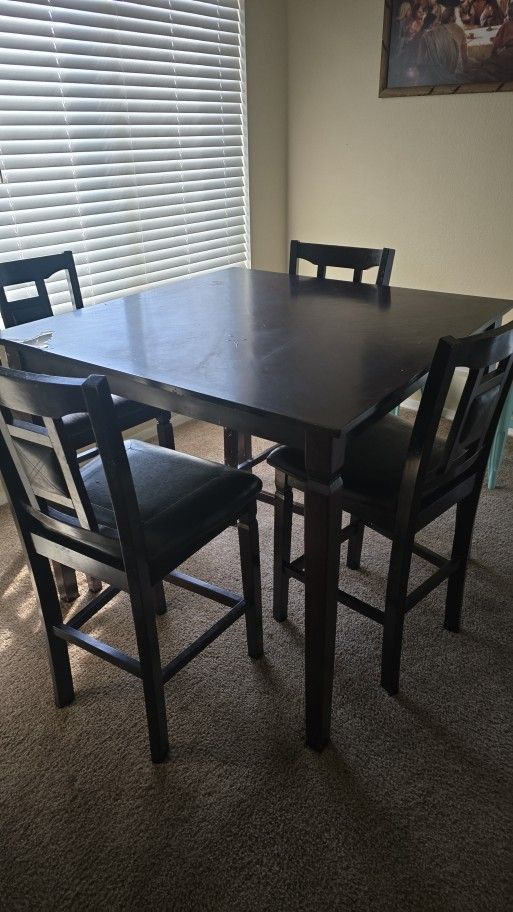Dining Table With Chairs