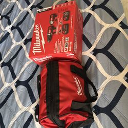 Milwaukee m18