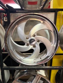 20x8.5” STRADA WHEELS “Retro 5”