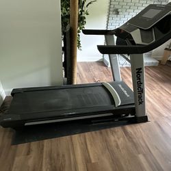 NordicTrack treadmill EXP 10i