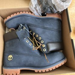 BRAND NEW mens Timberland Waterproof Boots