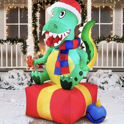 Christmas Inflatables ( 5 New In Box )