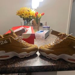 Tan/White Ken Griffey 