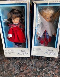 TIARA DOLLS 1987 VINTAGE DOLL SET OF 2 NEW 6.5” VINTAGE CHRISTMAS DOLLS
