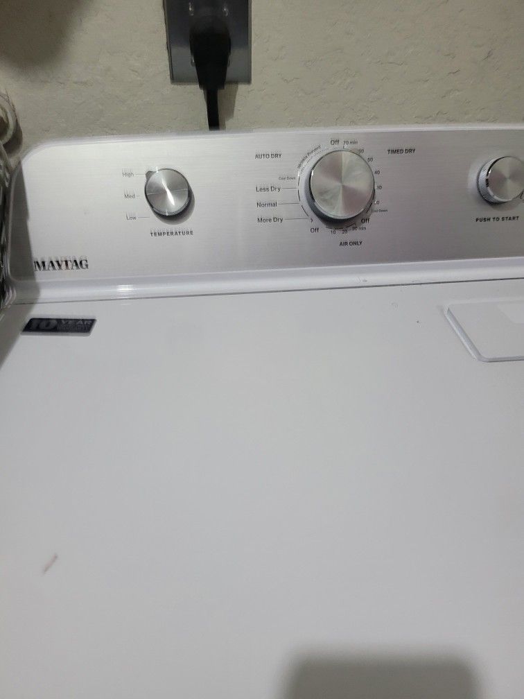 washer and dryer