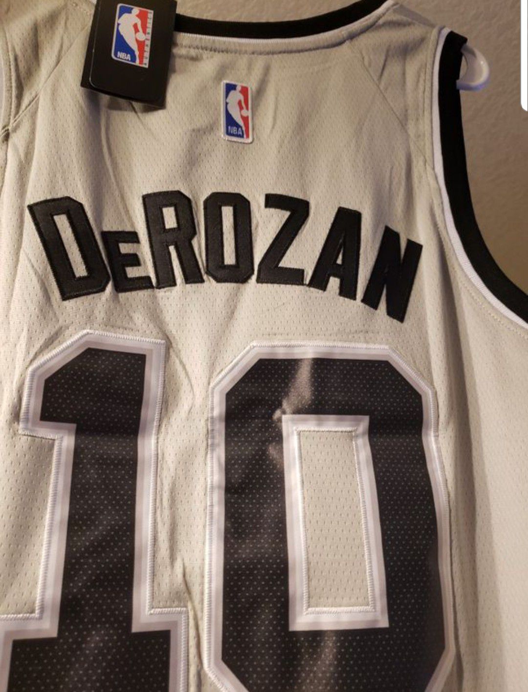 Deron Derozan San Antonio Stitched Silver Spurs Jersey with tags
