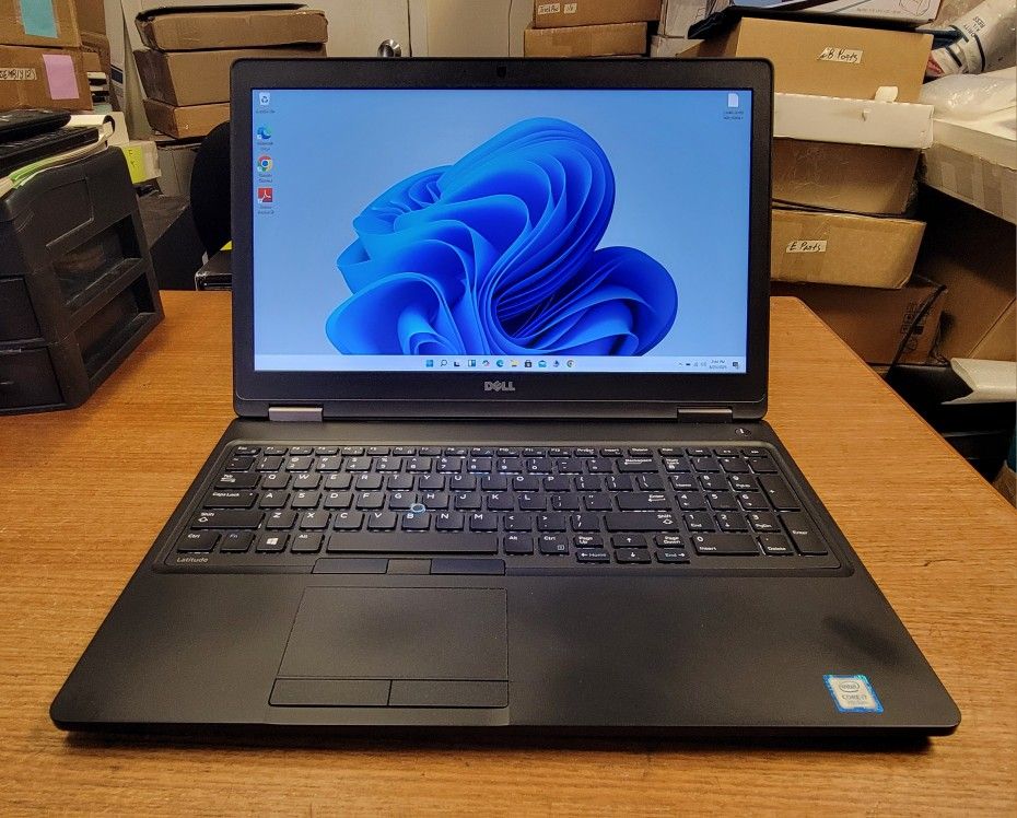 Fixed Price: Dell Latitude 5580 15.6'' Laptop Core i7/ 16GB DDR4/ 256GB SSD Win 11 Webcam #8738