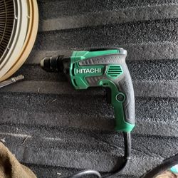 Hitachi Variable Speed, Reversible 3/8 Chuckless D
