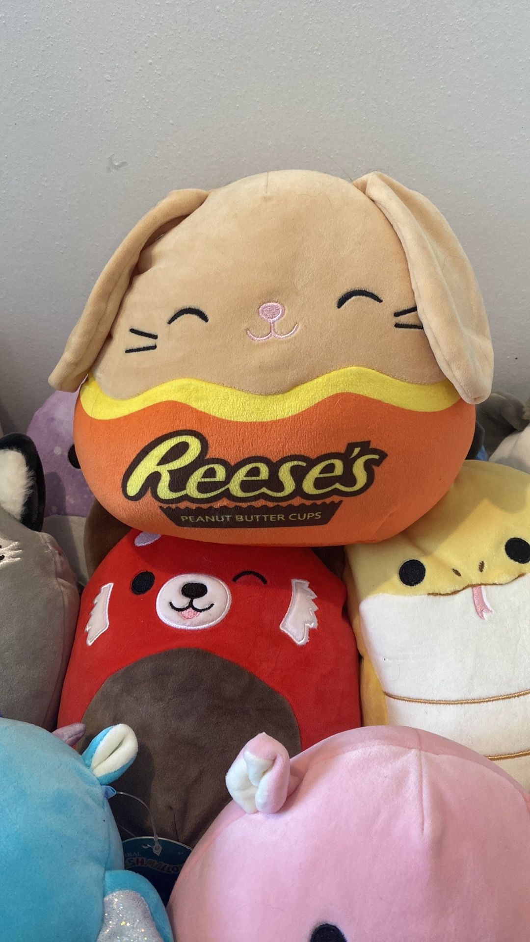 Squishmallows 8” Bangta the Bunny Reese’s