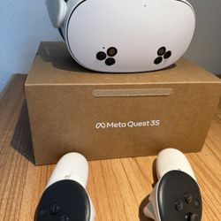 Meta Quest 3S - VR Headset