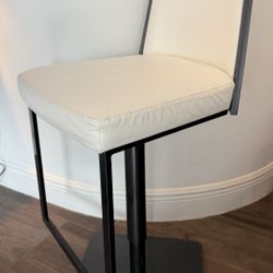 Modern Bar / counter Stools - 4 Total (Grey/white)