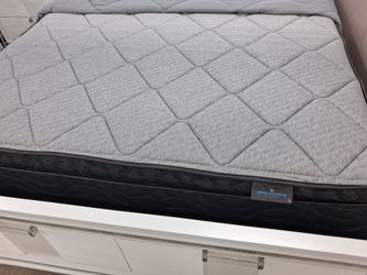 *Weekend Special Special!!!*---Presidente Euro Queen/King Mattress Sets from $499!!!---Delivery/Financing Available