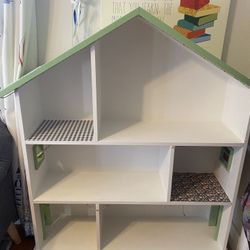 Doll’s House/Bookcase